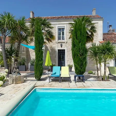 D'hotes Et Olympe 4 Etoiles 4* Saint-Porchaire