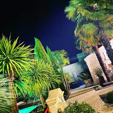D'hotes Et Olympe 4 Etoiles 4*